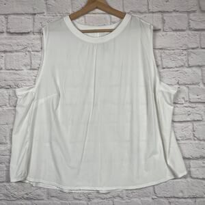 J5013 All In Motion top size 2X
